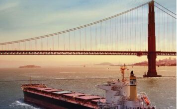 Safe Bulkers Inc.: Αποκτά δύο νεότευκτα, «πράσινα» πλοία και μειώνει τον δανεισμό της